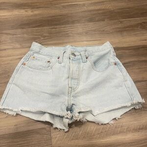 Light Blue Denim Levi’s Shorts